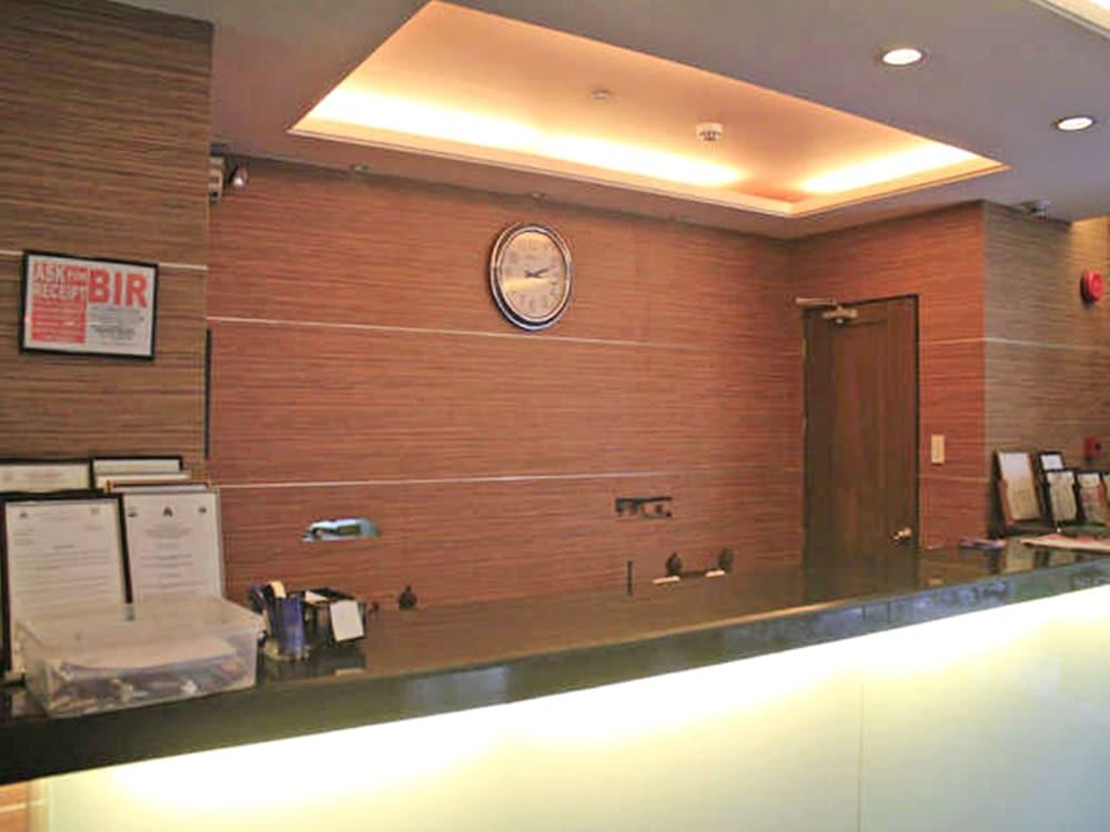 Vista Hotel Cubao Quezon City Exteriör bild