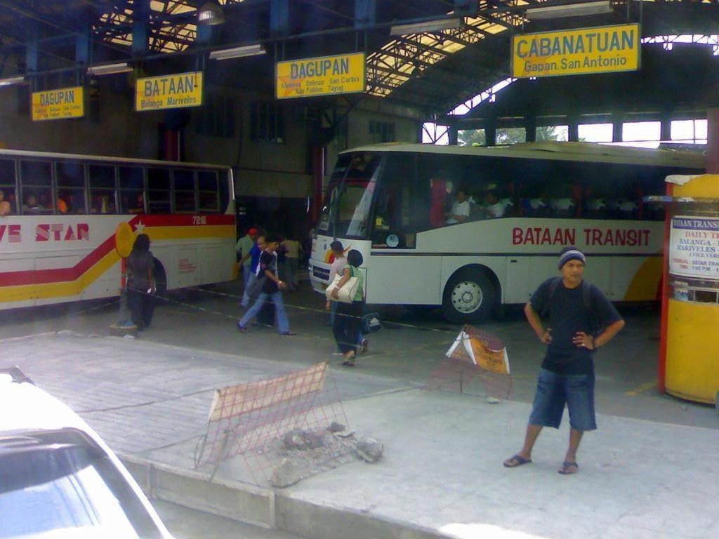 Vista Hotel Cubao Quezon City Exteriör bild