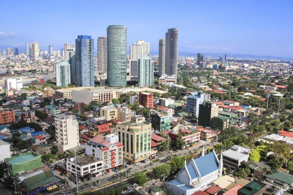 Vista Hotel Cubao Quezon City Exteriör bild