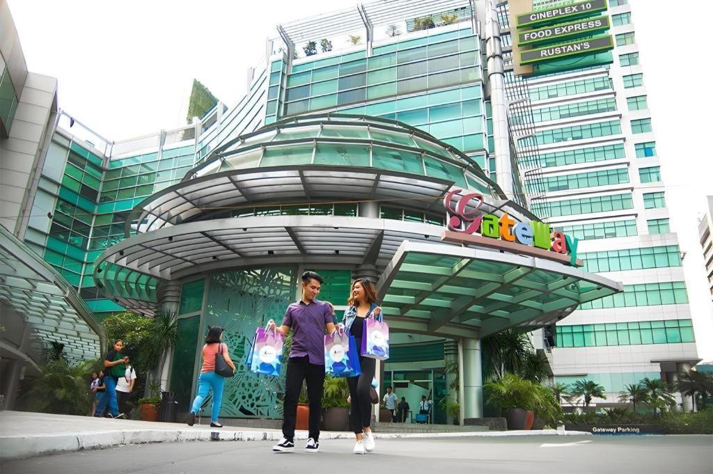 Vista Hotel Cubao Quezon City Exteriör bild