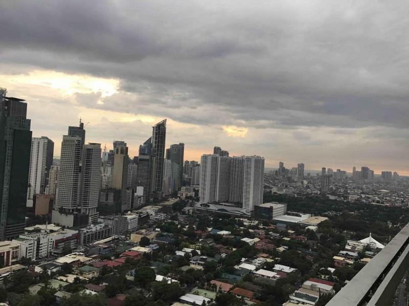 Vista Hotel Cubao Manila Exteriör bild